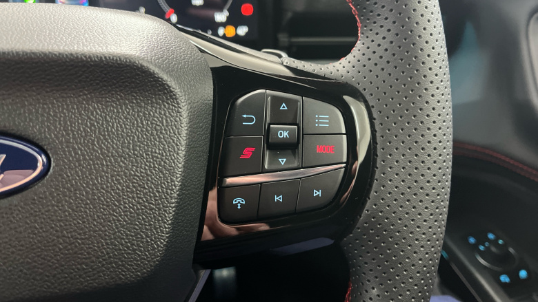 Ford Puma ST 1.0 EcoBoost Hybrid mHEV ST 5dr DCT Petrol Hatchback